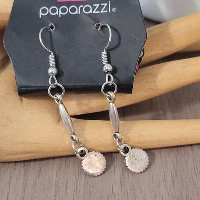 #100: Earrings and Bracelet Lot