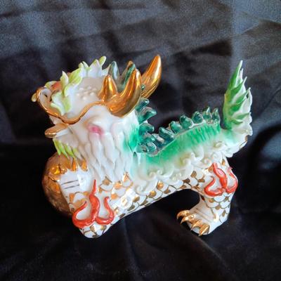 Amazing Vintage porcelain Chinese Fu Dog-Foo Lion Imperial Temple Guardian