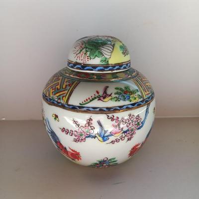 Lidded Ginger Jar Roosters and Cherry Blossoms Occupied Japan