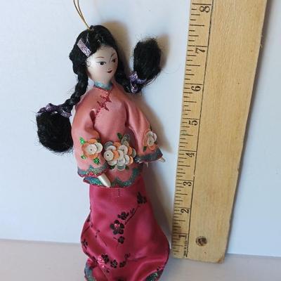 Vintage Lillian Vernon? Oriental Geisha blown glass 7.5" Doll Ornament and Silk cloth checkbook case