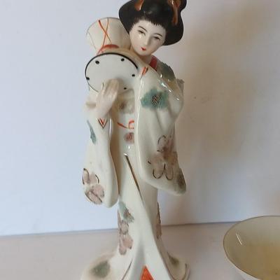 Vintage hand painted Porcelain Geisha girl figure with Masamune saki dish