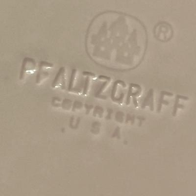 Pfaltzgraff set of 4 plates