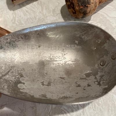 Vintage collection of kitchen utensils & gadgets