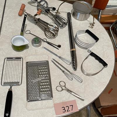 More vintage kitchen gadgets