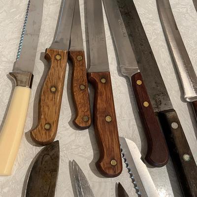 Assortment of Kitchen knives