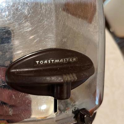 Vintage toastmaster toaster