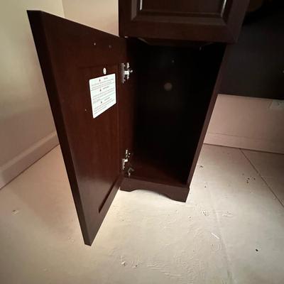 Realspace Manager Desk - Magellan Collection (O-KL)