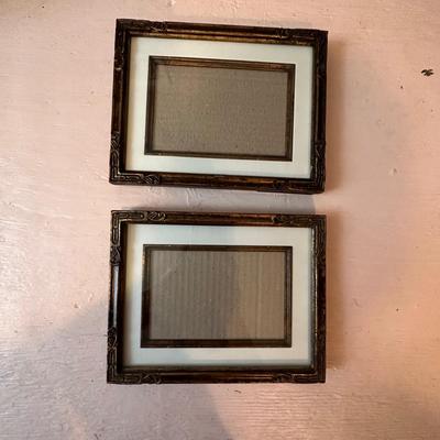 Wide Variety of Picture Frames (O-KL)