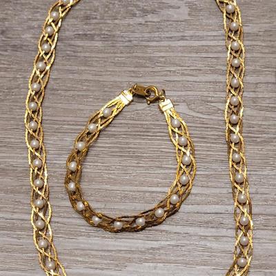 #116: Pearl & Gold Tone Jewelry