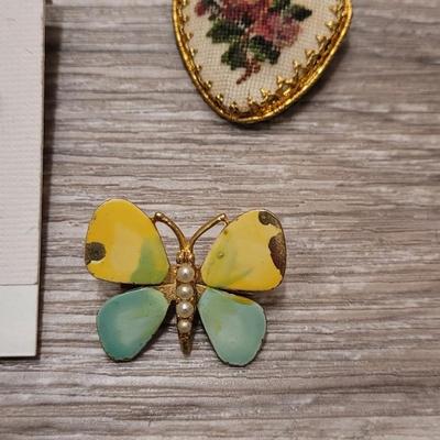 #119: Brooches, Hair Clip & Brooch and Earring Set