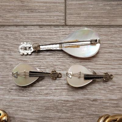 #119: Brooches, Hair Clip & Brooch and Earring Set