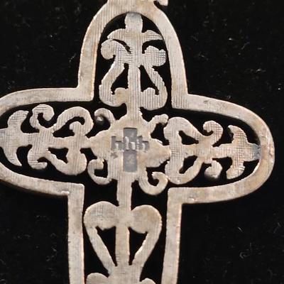 #134: Sterling Silver Cross Pendant & Necklace