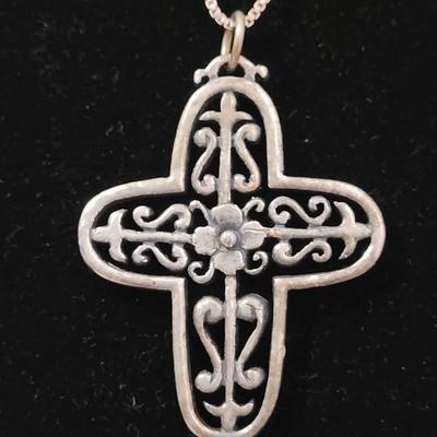 #134: Sterling Silver Cross Pendant & Necklace