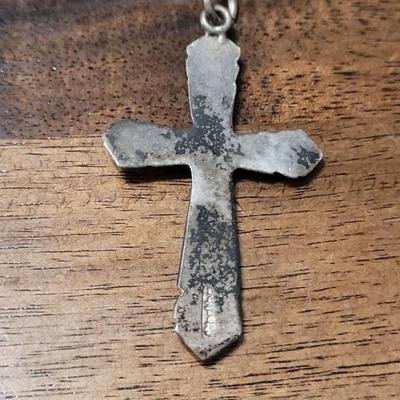 135: Sterling Silver Cross Pendant