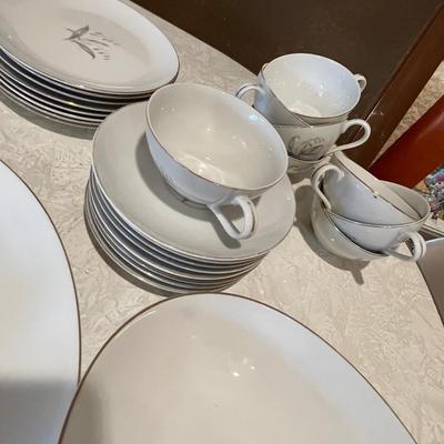 Lot 2 kaysons china
