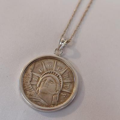 Vintage Americana Patriotic Jewelry, incl. 14K & 925 (B4-BBL)