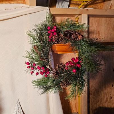 Christmas Decor, Lights & Wrap  (S-JS)