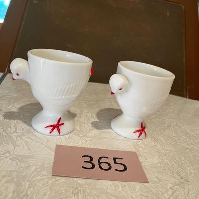 Egg cups set of two chicks