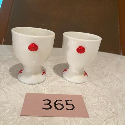 Egg cups set of two chicks