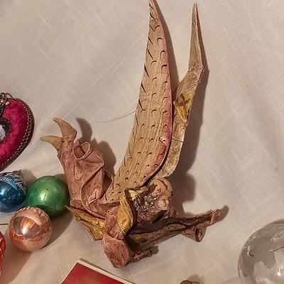 Christmas Ornament Assortment  (S-JS)