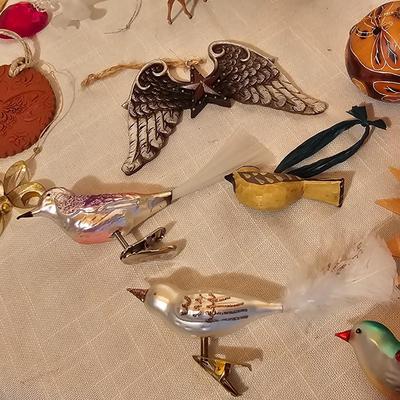 Christmas Ornament Assortment  (S-JS)