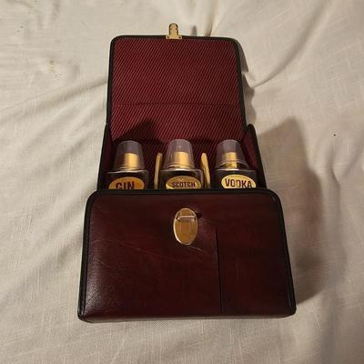 Mixologist Cocktail Travel Cases & More (S-JS)