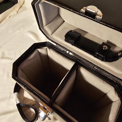 Mixologist Cocktail Travel Cases & More (S-JS)