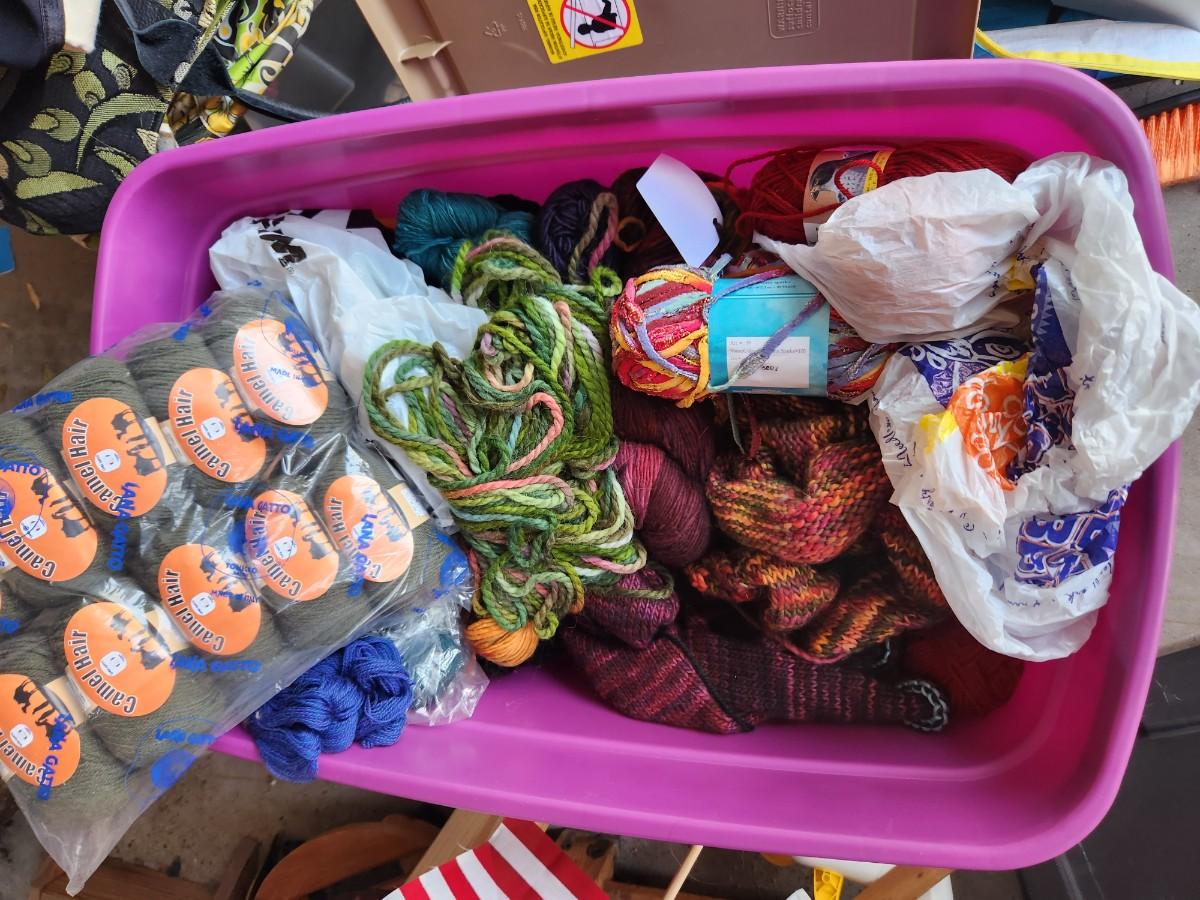Container of yarn 6