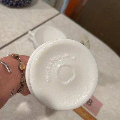 Avon soap dispenser + more