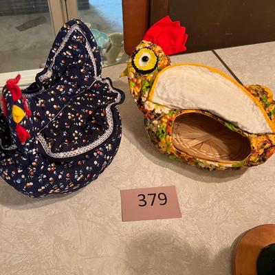 Handmade chicken bread basket warmers