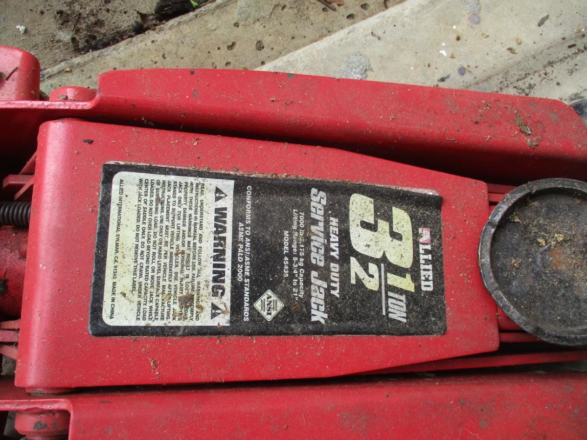 3 1/2 Ton Service Jack