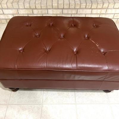 Project Piece~Large Tufted Ottoman