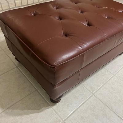Project Piece~Large Tufted Ottoman