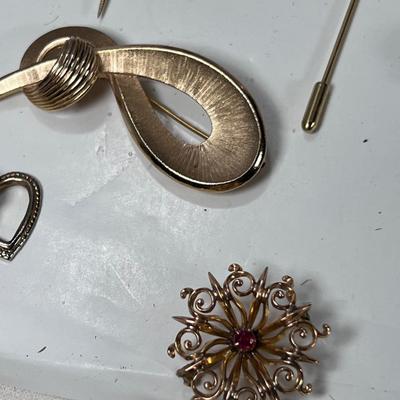 Watches, Vintage jewelry, cigar box. semi precious bead necklaces