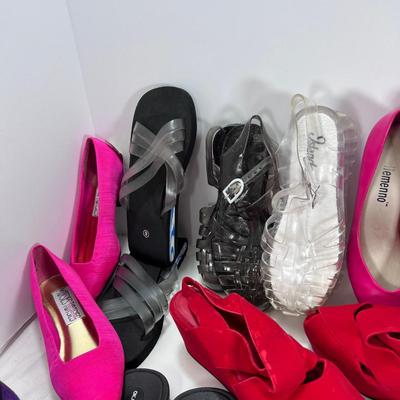 Size 9 shoe lot