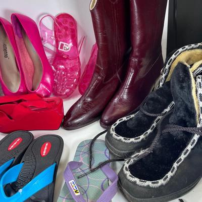 Size 9 shoe lot