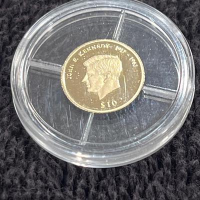 2000 Liberia 10 Dollar John F. Kennedy Gold coin, .585