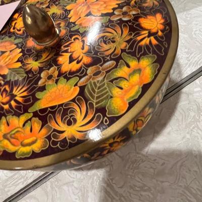 Cool coffee filter tin & fall decor