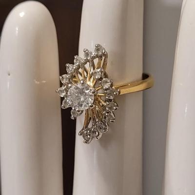 198: 18kt GE Ring