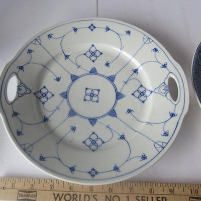 Lot 452:  Blue Willow Plate and Fancy Handled Blue/White Tray