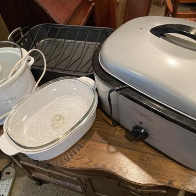Large toaster and crockpot