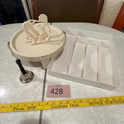 Plastic ware for kitchen