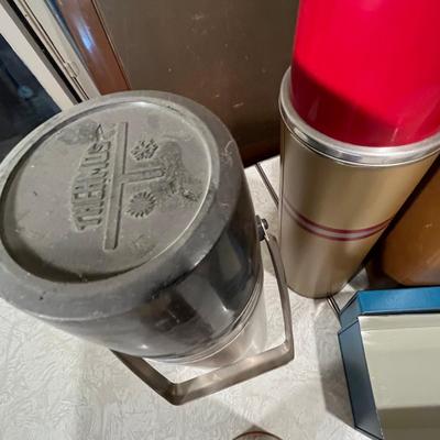Thermoses