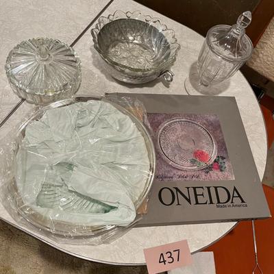 Lot of crystal