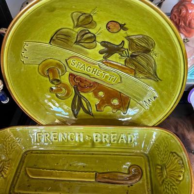 California ceramics MCM green Spaghetti set