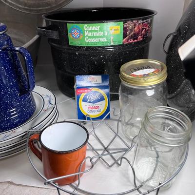 Canning lot