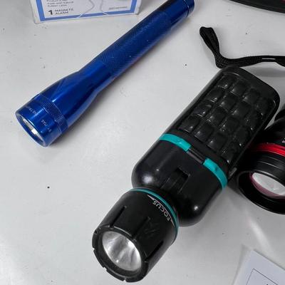 Flashlights lot untested
