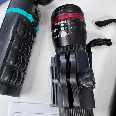 Flashlights lot untested