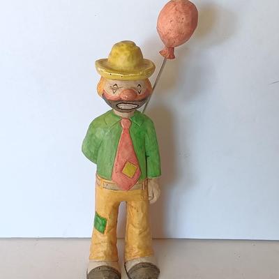 Vintage Jim Maxwell signed Clown with a balloon figure