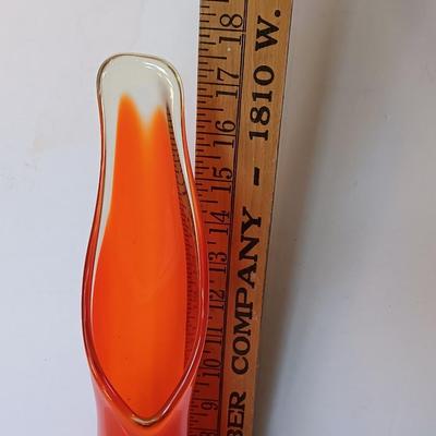 Vintage swung vase -Beautiful Mid Century Modern Amberina Swung Vase